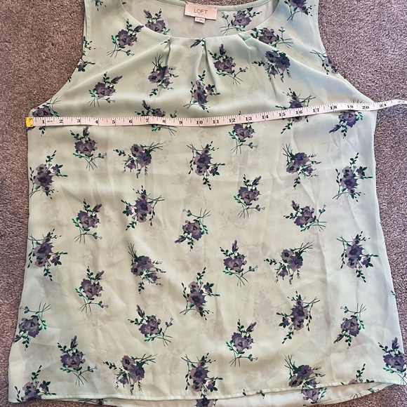 Loft Outlet polyester blouse. Size: M. Color: Light teal and purple flowers. - Picture 4 of 6
